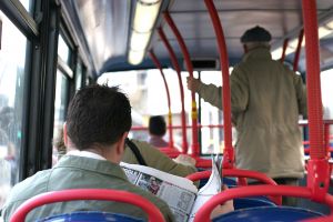 Viselkedni a buszon.jpg