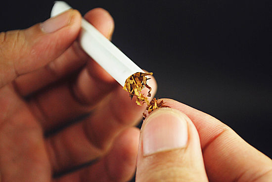Hogyan lehet cserélni a cigarettát a leszokásról. Káros-e az egészségre az E-cigaretta?