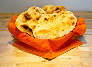 Indiai-kenyer-naan.jpg