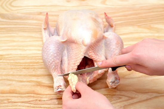 Csirke-bontasa1.jpg