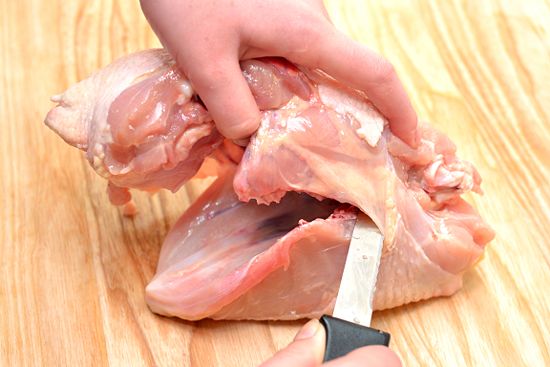 Csirke-bontasa11.jpg