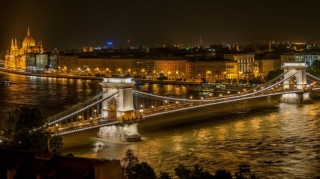 Budapest-525857 640.jpg